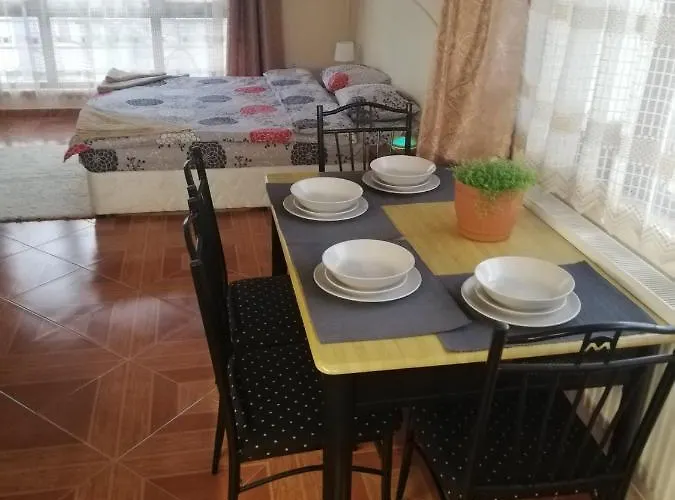 Appartement приключение в *